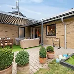 Angret - 200m From The Sea By Interhome Nyaraló *
