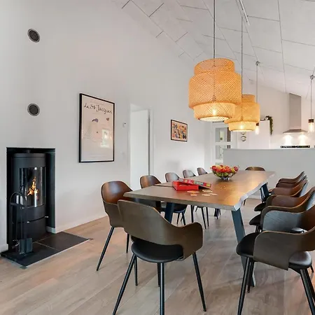 Angret - 200m From The Sea By Interhome 別荘